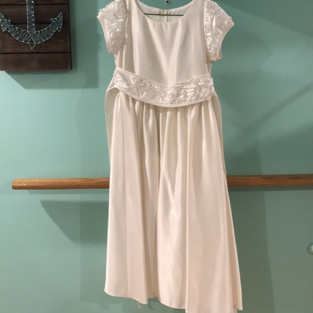 Girls cream dress